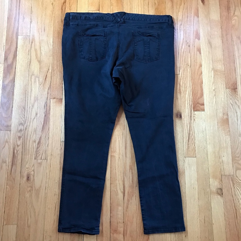 Tripp NYC Women's Black Jeans 26T